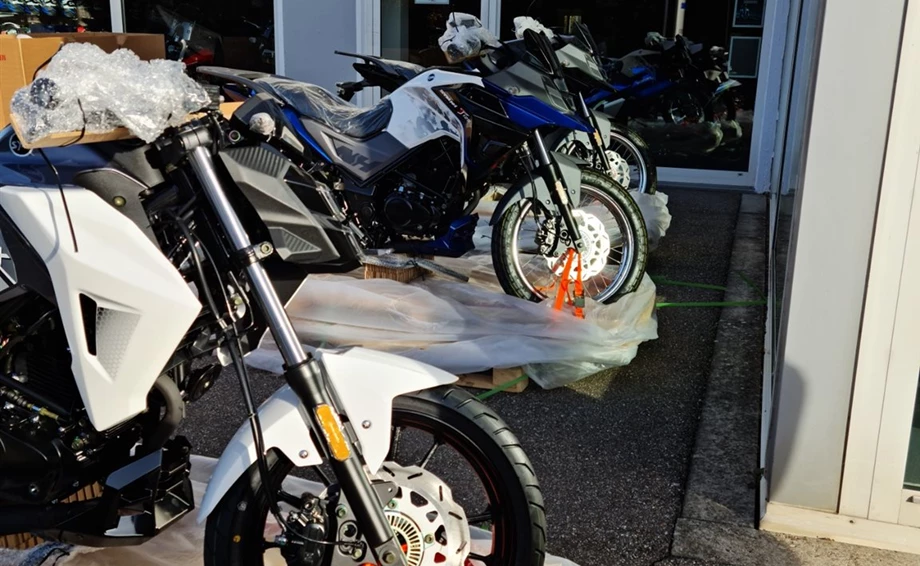 125ccm Motorräder neu eingetroffen Bild 1: 125ccm Motorräder neu eingetroffen