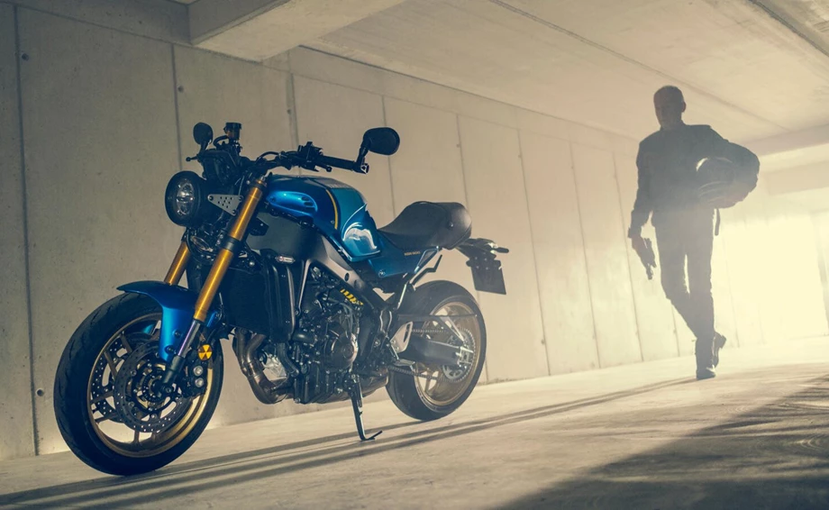 Komplett neue XSR900: Wiedergeburt einer Legende Bild 24: Komplett neue XSR900: Wiedergeburt einer Legende