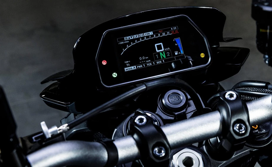 Die brandneue MT-10: Yamahas unangefochtene Hyper Naked-Königin Bild 11: Die brandneue MT-10: Yamahas unangefochtene Hyper Naked-Königin