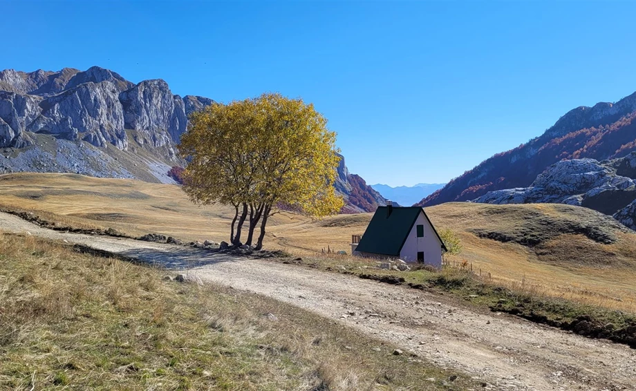 Einmal Balkan, Spanien und zurück, Tag 6 (Montenegro) Bild 16: Einmal Balkan, Spanien und zurück, Tag 6 (Montenegro)