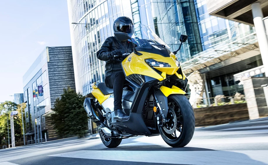 Neue Yamaha Sportroller - TMAX und TMAX Tech MAX Bild 1: Neue Yamaha Sportroller - TMAX und TMAX Tech MAX