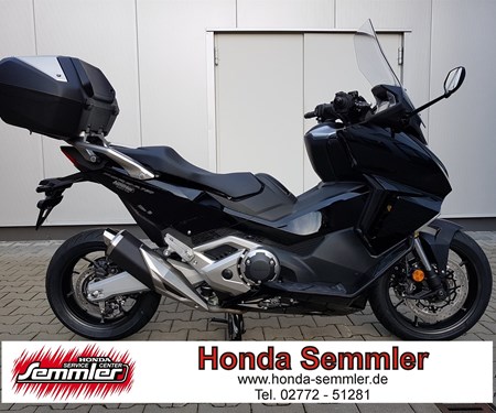 Honda Semmler - Forza 750 mit Smart Top Case ! 