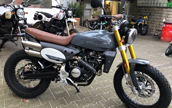 ATTBERLIN bringt die "Black Fantic & Mash Tage" vom 20.11.2021-06.12.2021 jetzt 200,-€ sparen bei der Bestellung eines Motorrad oder E-Bike! - Bild 2