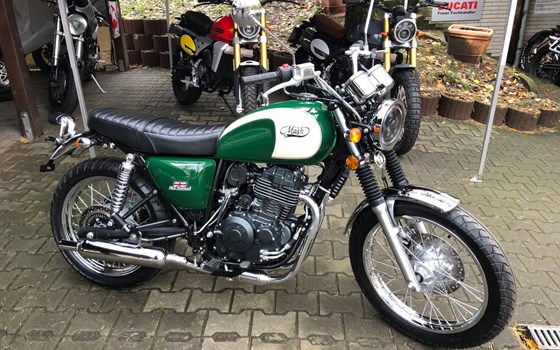 ATTBERLIN bringt die "Black Fantic & Mash Tage" vom 20.11.2021-06.12.2021 jetzt 200,-€ sparen bei der Bestellung eines Motorrad oder E-Bike! - Bild 8