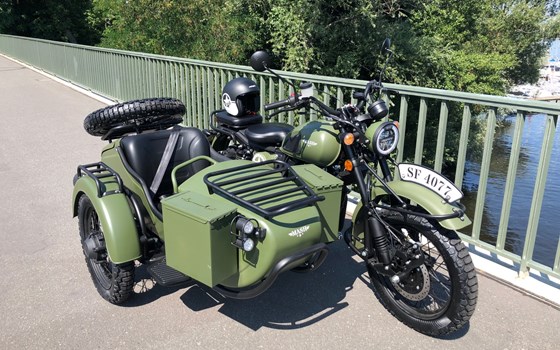 ATTBERLIN bringt die "Black Fantic & Mash Tage" vom 20.11.2021-06.12.2021 jetzt 200,-€ sparen bei der Bestellung eines Motorrad oder E-Bike! - Bild 9