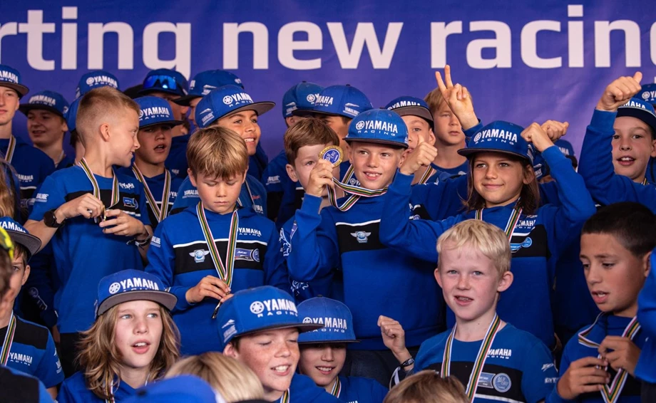 Nimm am YZ bLU cRU FIM Europe Cup teil und gewinne einen Platz beim bLU cRU SuperFinale 2022 Bild 2: Nimm am YZ bLU cRU FIM Europe Cup teil und gewinne einen Platz beim bLU cRU SuperFinale 2022