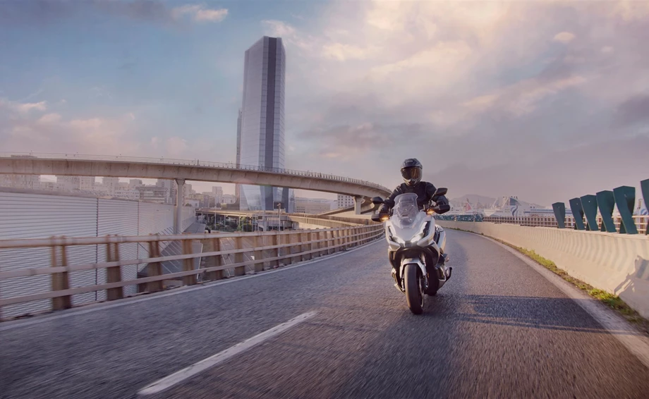 Honda Semmler - X-ADV 350 NEU 2022 Bild 30: Honda Semmler - X-ADV 350 NEU 2022