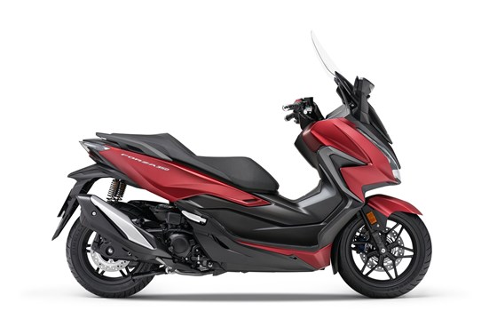 2022 Line-Up: ADV 350, Fireblade 30th Anniversary, neue Farben für weitere Modelle - Bild 11 2022 Line-Up: ADV 350, Fireblade 30th Anniversary, neue Farben für weitere Modelle - Bild 11