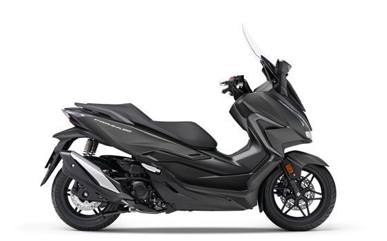 2022 Line-Up: ADV 350, Fireblade 30th Anniversary, neue Farben für weitere Modelle - Bild 9 2022 Line-Up: ADV 350, Fireblade 30th Anniversary, neue Farben für weitere Modelle - Bild 9