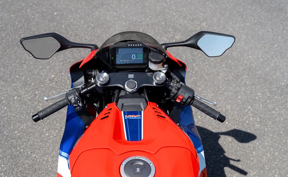 Honda Semmler - CBR1000RR-R für 2022 Bild 17: Honda Semmler - CBR1000RR-R für 2022