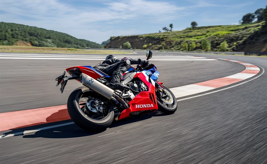 Honda Semmler - CBR1000RR-R für 2022 Bild 19: Honda Semmler - CBR1000RR-R für 2022