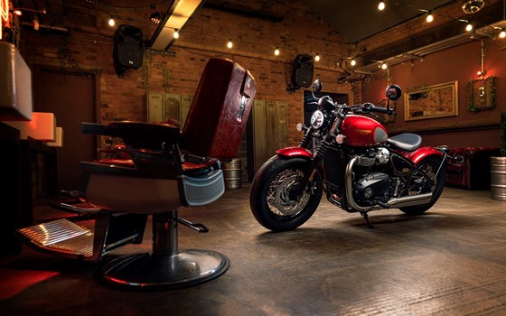 TRIUMPH GOLD LINE 2022 - BONNEVILLE BOBBER - Bild 5