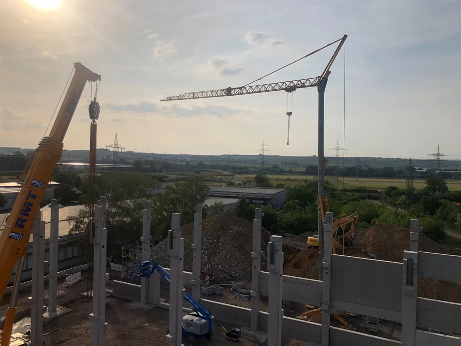 Artikel aus der Motorradszene zum Neubau Bild 10: Artikel aus der Motorradszene zum Neubau