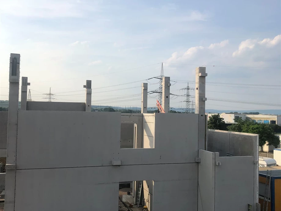 Artikel aus der Motorradszene zum Neubau Bild 7: Artikel aus der Motorradszene zum Neubau