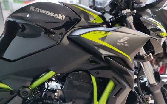 Neue 2022er Kawasakis eingetroffen! - Bild 5