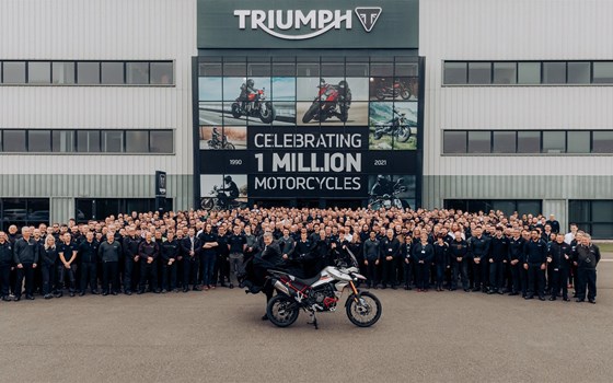 TRIUMPH knackt die Million - Bild 1 TRIUMPH knackt die Million - Bild 1