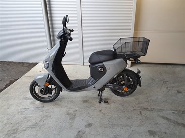 Der Elektro Scooter für die ganze Familie