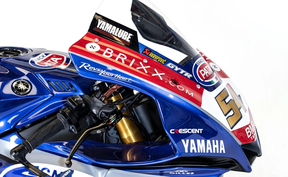 Limited Edition Replica des Yamaha R1 Weltmeister-Motorrads von Toprak Razgatlioglu wird Öffentlichkeit vorgestellt Bild 6: Limited Edition Replica des Yamaha R1 Weltmeister-Motorrads von Toprak Razgatlioglu wird Öffentlichkeit vorgestellt