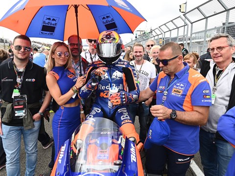 elf und KTM in der MotoGP