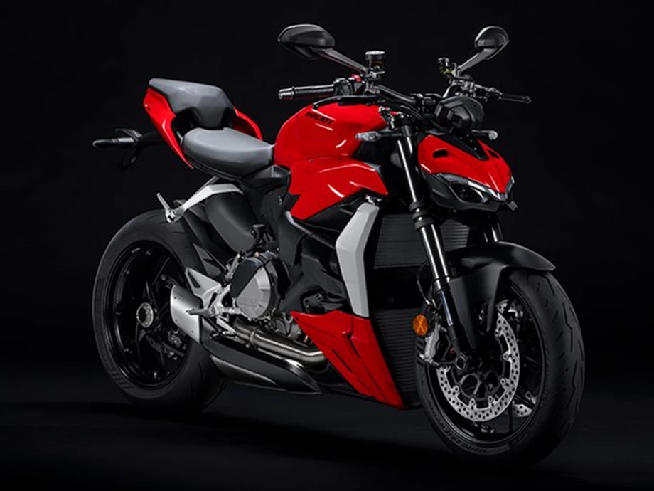 NEW DUCATI STREETFIGHTER V 2 - JETZT !  Bild 2: NEW DUCATI STREETFIGHTER V 2 - JETZT !