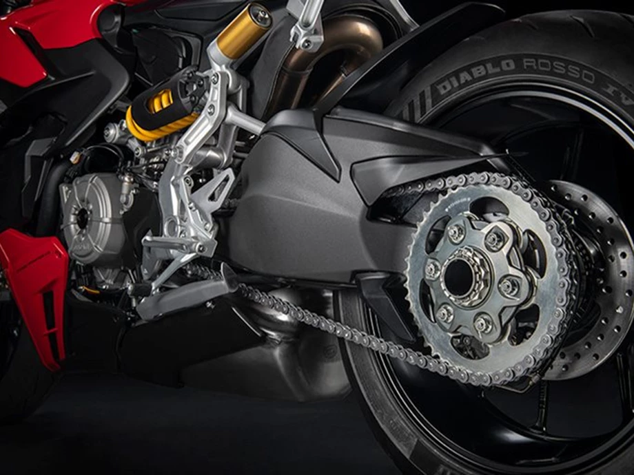 NEW DUCATI STREETFIGHTER V 2 - JETZT !  Bild 4: NEW DUCATI STREETFIGHTER V 2 - JETZT !