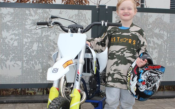 Zwei junge Motocrosser starten durch! - Bild 2