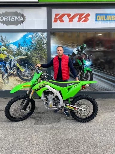 Straßenmotorrad oder MX- Bike?  Bild 1: Straßenmotorrad oder MX- Bike?