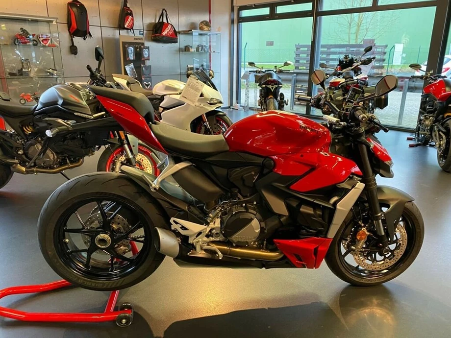 ATTENTIONE ! DUCATI NEWS 2022 - ENDLICH - Die NEUEN sind jetzt da !  Bild 5: ATTENTIONE ! DUCATI NEWS 2022 - ENDLICH - Die NEUEN sind jetzt da !