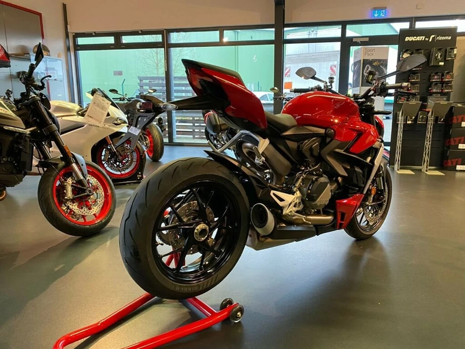 ATTENTIONE ! DUCATI NEWS 2022 - ENDLICH - Die NEUEN sind jetzt da !  Bild 4: ATTENTIONE ! DUCATI NEWS 2022 - ENDLICH - Die NEUEN sind jetzt da !