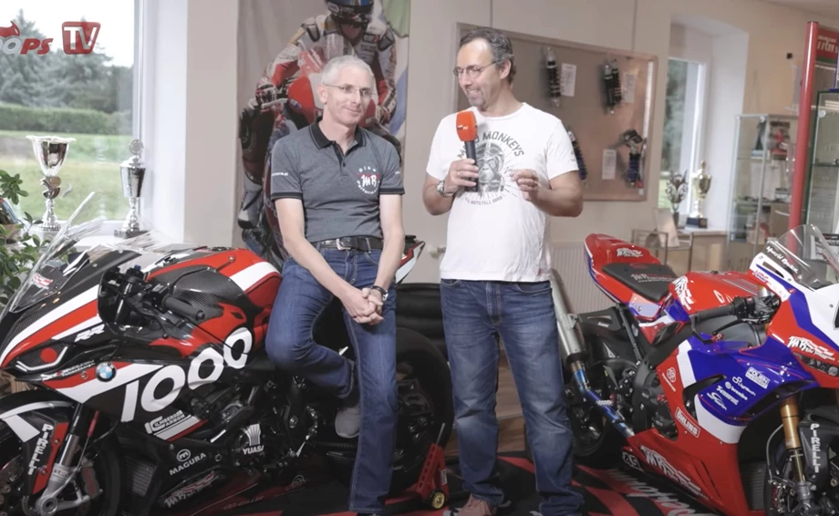 Ultra-aufwändige TuneUp-Projekte! BMW S 1000 RR vs. Honda Fireblade - 1000PS Racelab Bild 1: Ultra-aufwändige TuneUp-Projekte! BMW S 1000 RR vs. Honda Fireblade - 1000PS Racelab