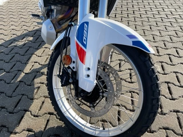 Aprilia Tuareg 660 Model 2022 ab sofort lieferbar Bild 10: Aprilia Tuareg 660 Model 2022 ab sofort lieferbar