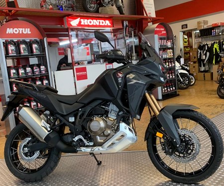 AfricaTwin Adventure Sports Modell2022 in schwarz matt 