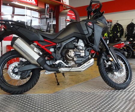 AfricaTwin CRF1100  Modell 2022  in matt schwarz