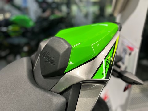 Kawasaki Ninja ZX6R