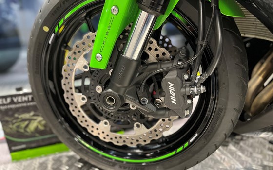 Kawasaki Ninja ZX6R - Bild 4