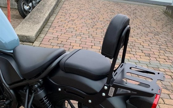 CMX500 Rebell Modell 2019 mit Sissybar/ Gepäckträger von Hepco&Becker - Bild 5