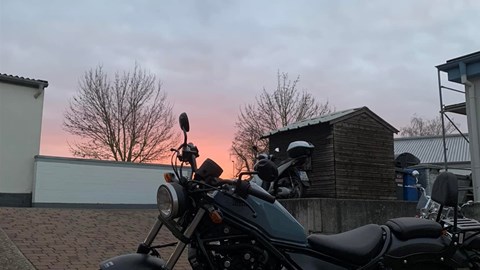 CMX500 Rebell Modell 2019 mit Sissybar/ Gepäckträger von Hepco&Becker