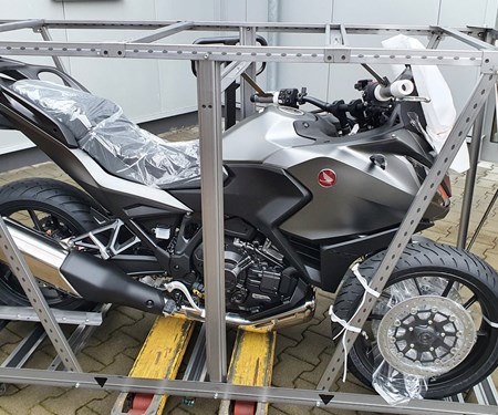 Honda Semmler - NT1100 ist eingetroffen ! 