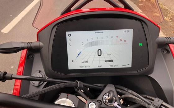 Gleich nach eintreffen der hübschen Moto Morini X-Cape musste ich einfach sofort eine Probefahrt machen! - Bild 15