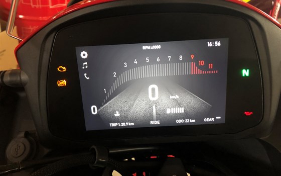 Gleich nach eintreffen der hübschen Moto Morini X-Cape musste ich einfach sofort eine Probefahrt machen! - Bild 16