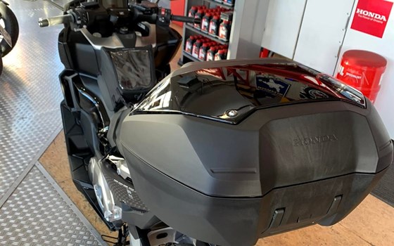 Forza 750 mit Commuter Paket  - Bild 6