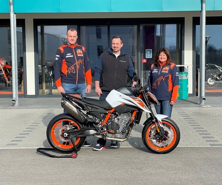 Einmaliges Charity Bike ersteigert!