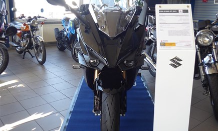 Neue Suzuki GSX-S 1000 GT eingetroffen