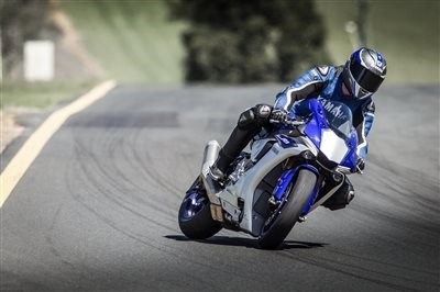 YAMAHA R-Series Day bei hmf