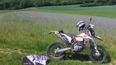 Endurowandern im Weinviertel mit Freunden - Bild 3 Endurowandern im Weinviertel mit Freunden - Bild 3