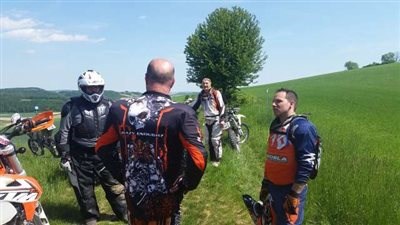 Endurowandern im Weinviertel mit Freunden - Bild 4 Endurowandern im Weinviertel mit Freunden - Bild 4