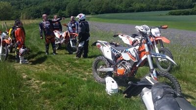 Endurowandern im Weinviertel mit Freunden - Bild 6 Endurowandern im Weinviertel mit Freunden - Bild 6