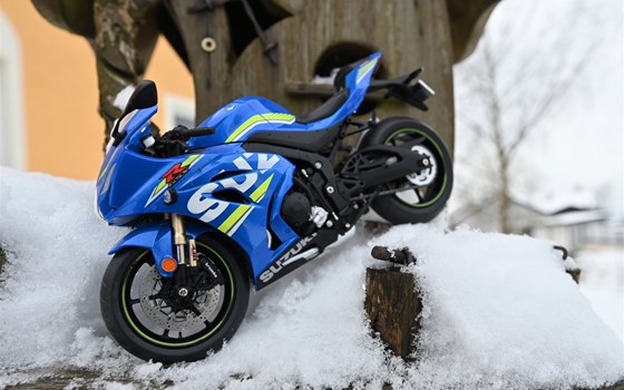 SCHNEE - Aprilscherz - Bild 1 SCHNEE - Aprilscherz - Bild 1