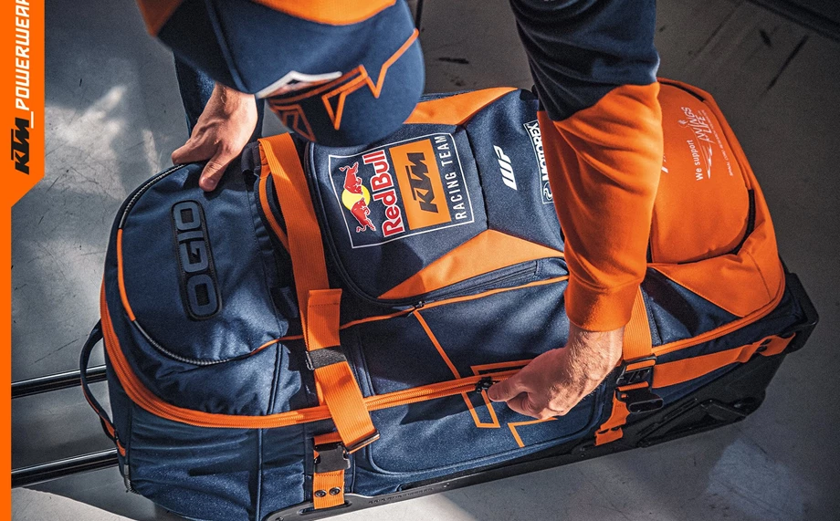 Die neueste KTM REPLICA TEAM WEAR COLLECTION jetzt bei KTM Walzer Bild 3: Die neueste KTM REPLICA TEAM WEAR COLLECTION jetzt bei KTM Walzer