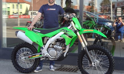 Roll out einer Kawasaki KX 250 / 2022!